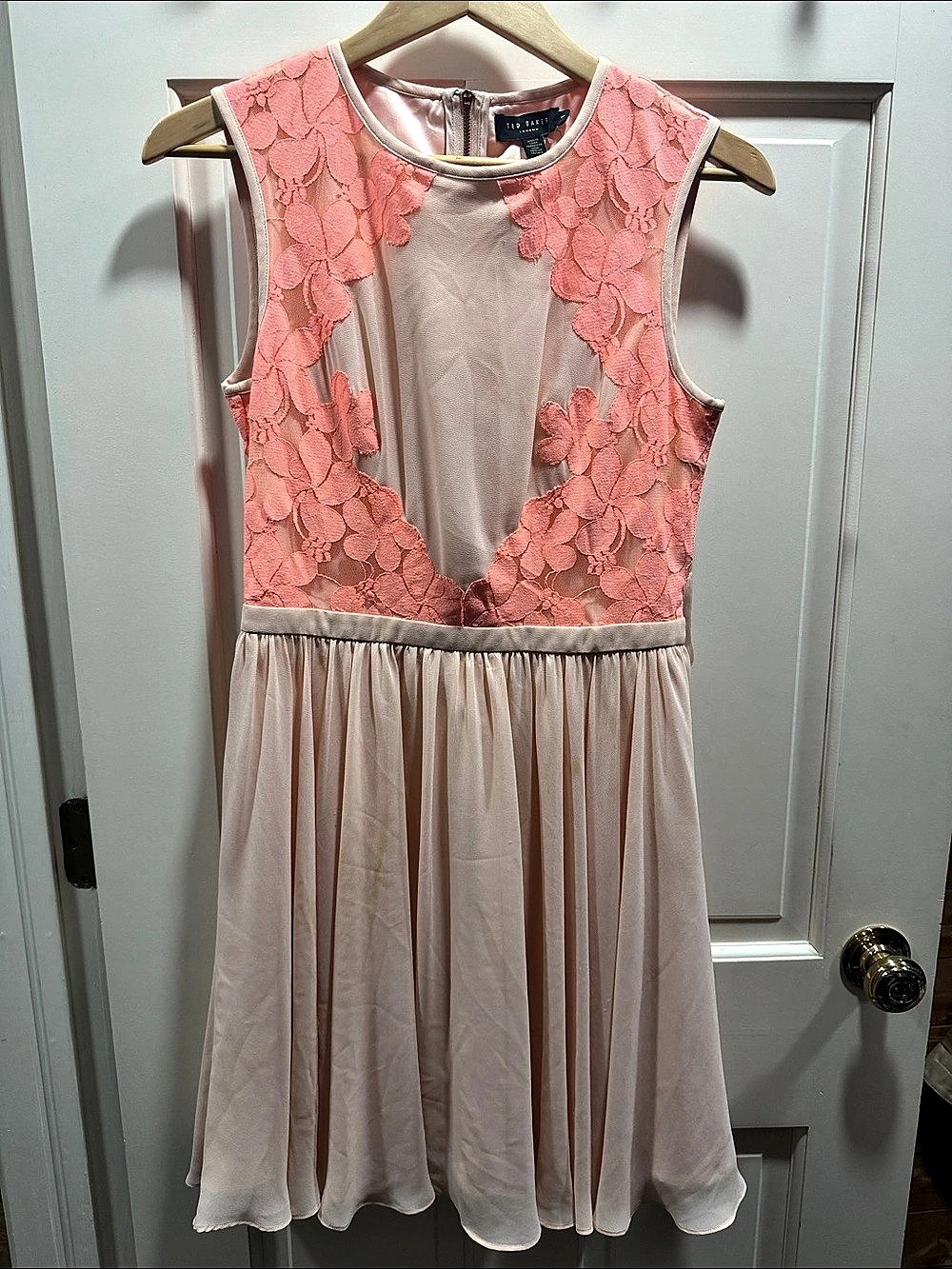 Ted Baker Floral Midi Dress in Pink Size 4 Like New